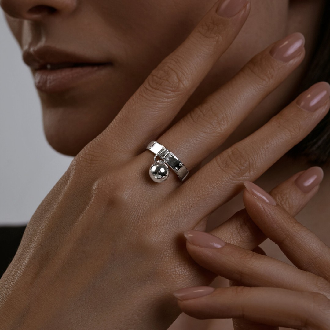 EB12EFEA9E21D2679F2986D20BA6