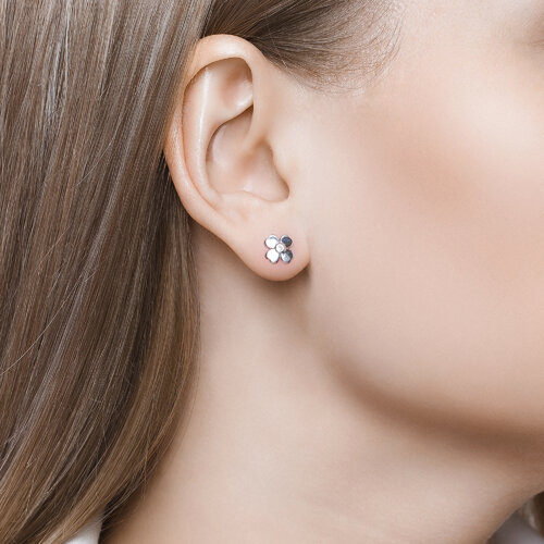 EB9FD48243472768C5BB15B74971