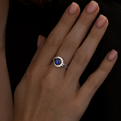 8885C2F443369702C2D7E1B8D294