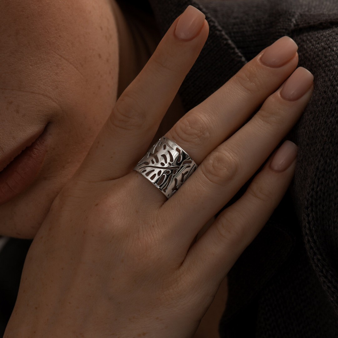 30821652D8213E38D14F35581DFB