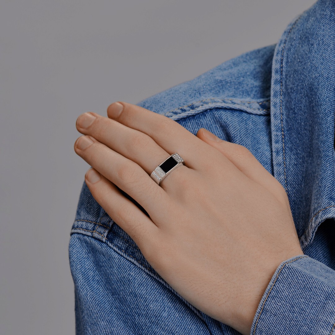 BA43B010CDCD02ECFA78C1A9F3F0