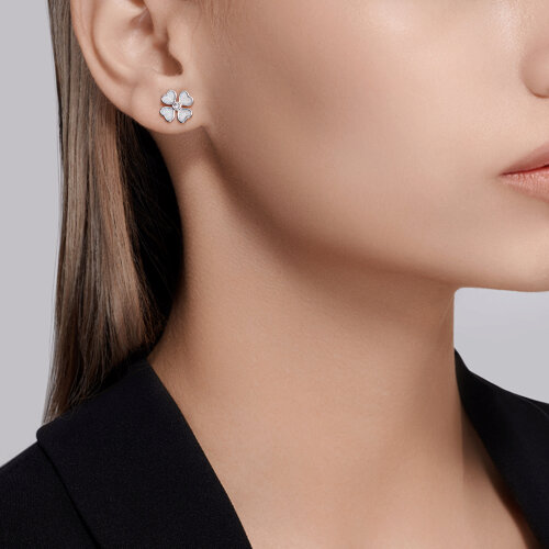 8669B225F367BC258273717BA349