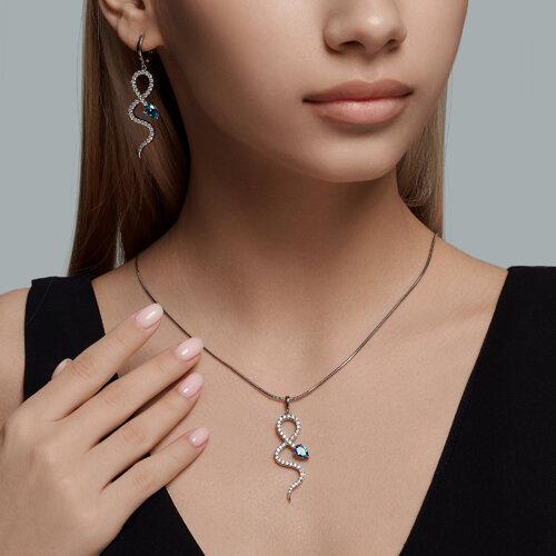 21D7E526886F90BC6B897635CA06