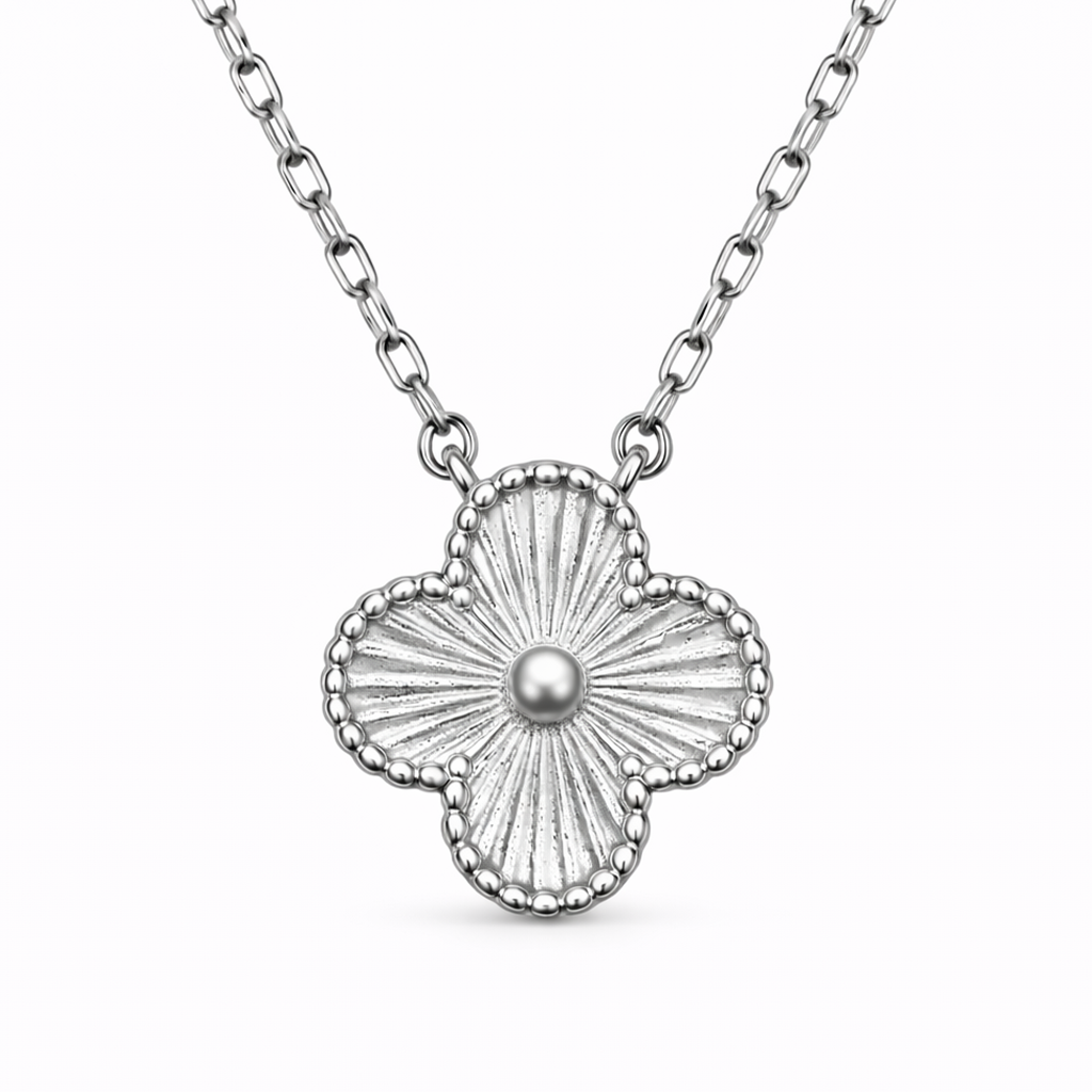 Колье из серебра