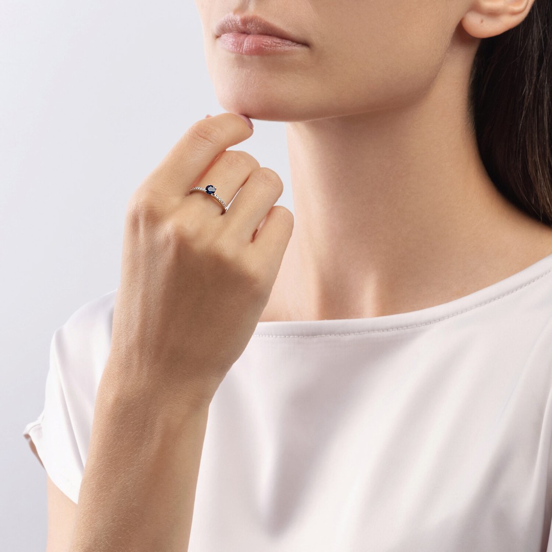 E928680DA4658F60C72BAAD56D03