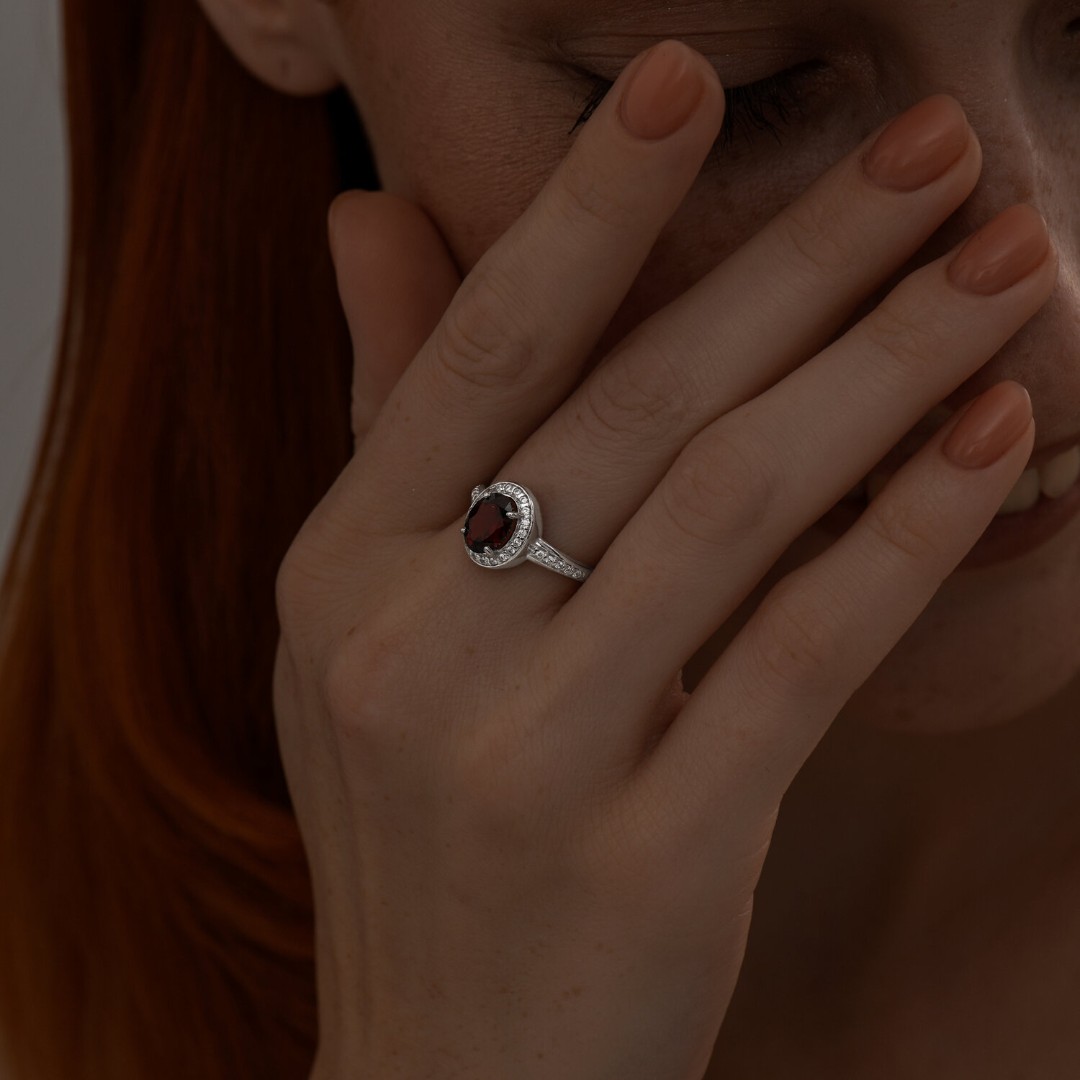 8825DE0E4F7CDDC255D6F86CF47C