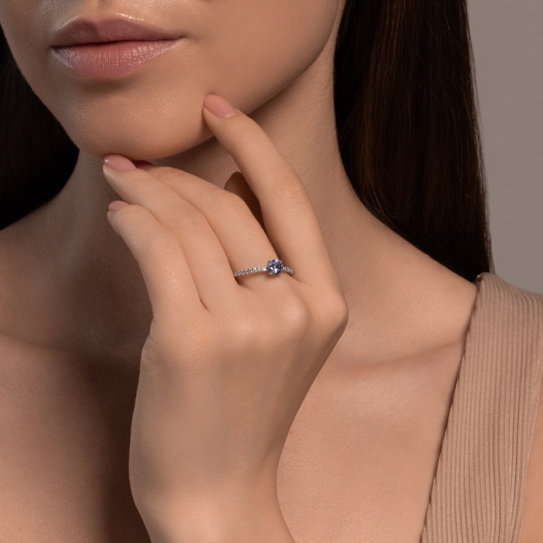 CBFB42E1E3B99CA3235A093E2569