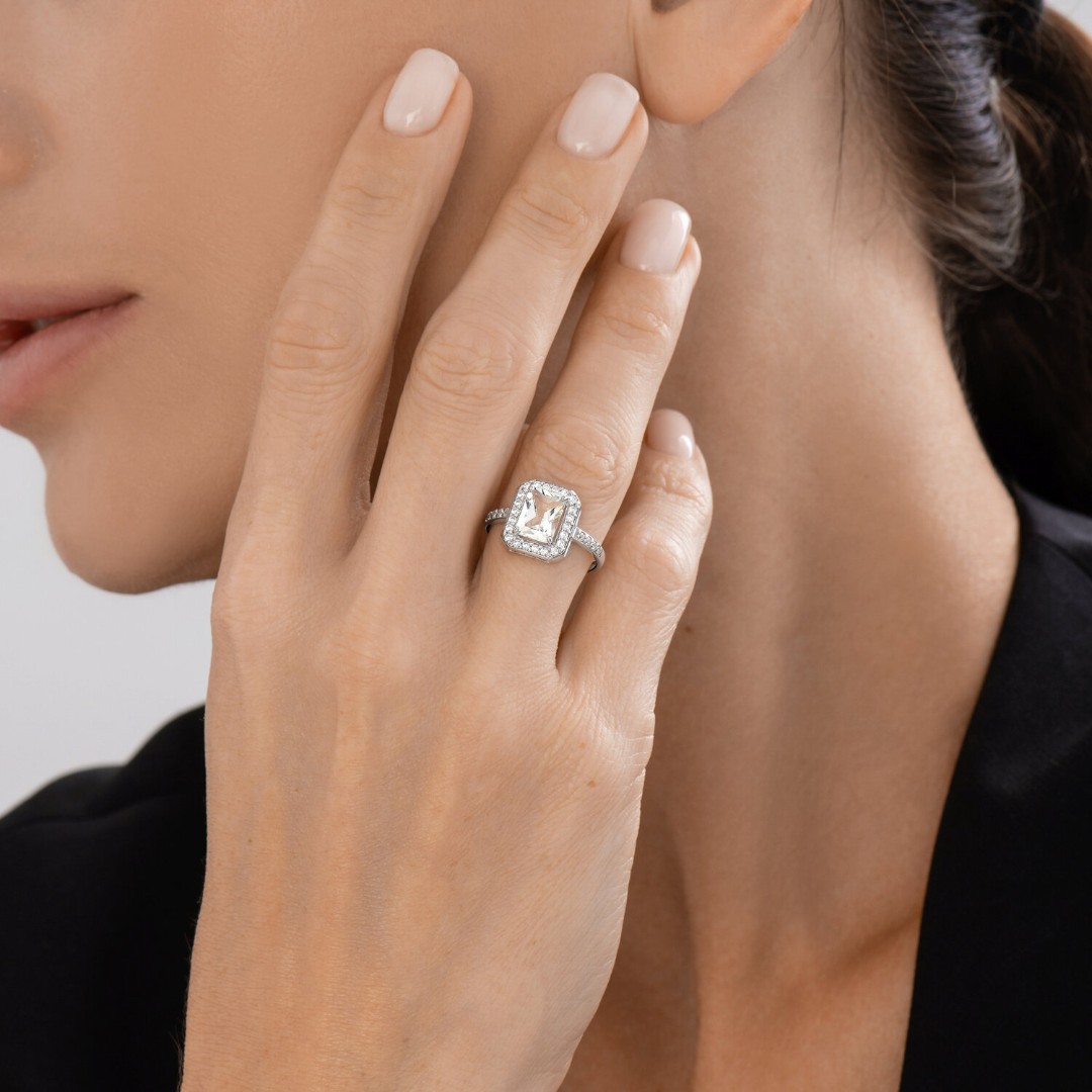 068C568567E610246CC65BD935A7