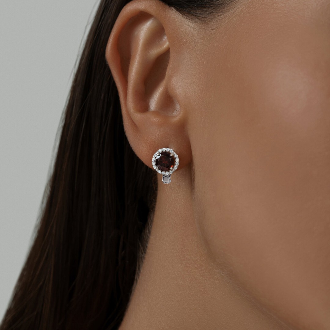 62BCC54183E8D5F35D34EEDFA518