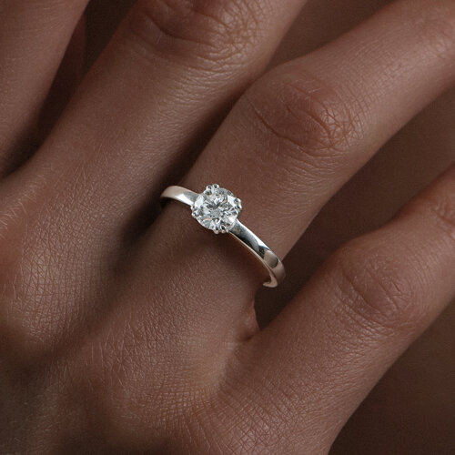 4EFA273EC4E48BCD67EC93E921B6