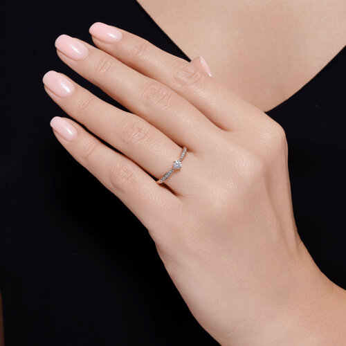 14B33F207523A580F3C3F2303805